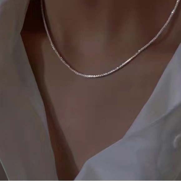 ❗️FIRM Price Closing❗️White Gold Plated Galaxy Chain Necklace - Picture 2 of 6